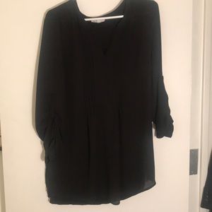 DR2 black roll sleeve top